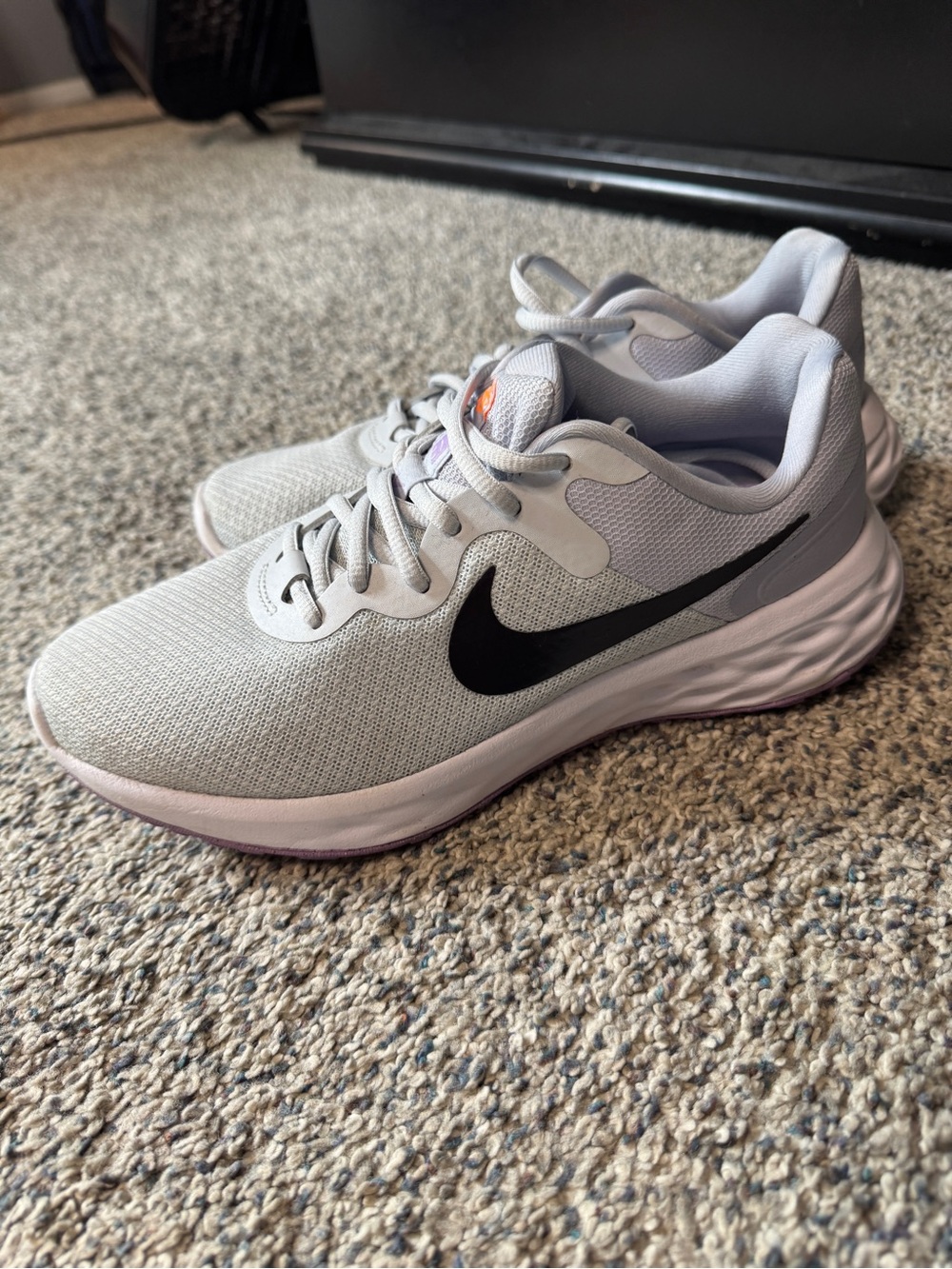 Nike Light Gray Purple and Black Mesh Running Shoes
